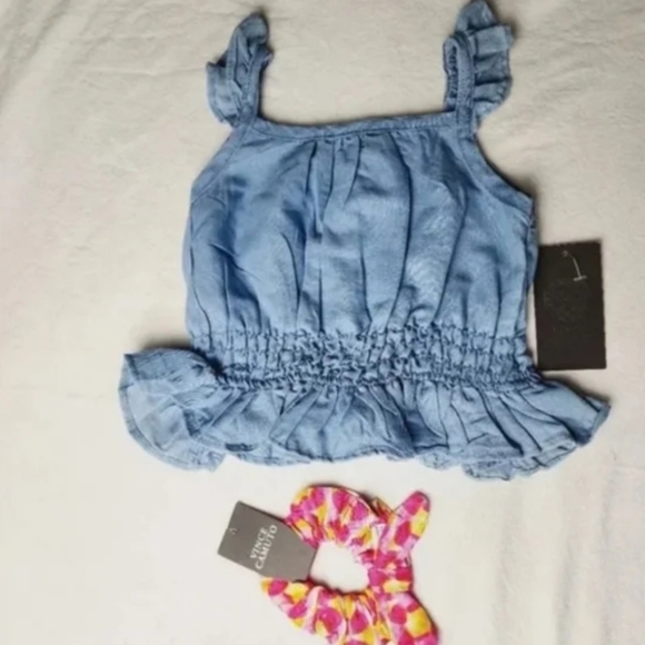Vince Camuto 2 Pieces Set With Scrunchie Size 4 - Picture 6 of 8